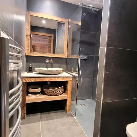 Chalet Spacieux 5* Avec Jacuzzi Et Sauna, Animaux Acceptes - Fr-1-598-41 *